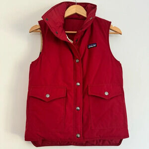 Patagonia Mirror Lake Vest in red size: XS
